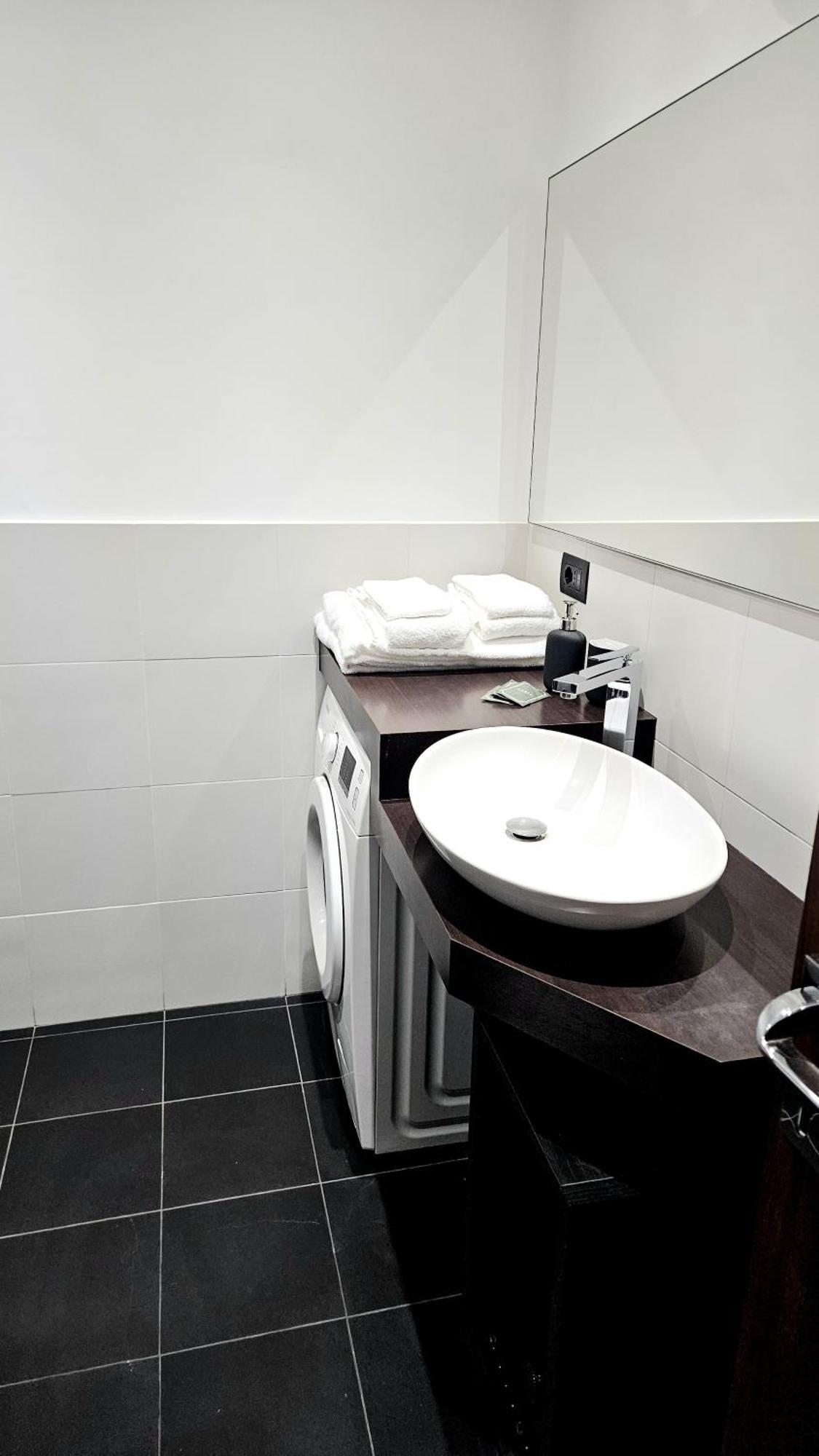 Stadium Apartment Милано Екстериор снимка